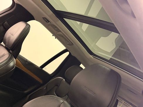 Used 2019 Volvo XC90 T6 Inscription w/ Luxury Package image 17