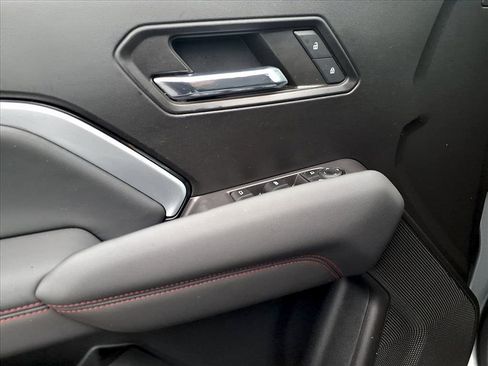 Certified 2023 Chevrolet Colorado Z71 w/ Z71 Convenience Package 2 image 10