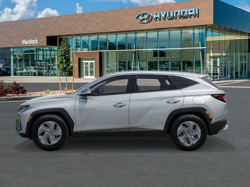 New 2026 Hyundai Tucson Blue SE w/ Tow & Go Package AWD/4WD image 41