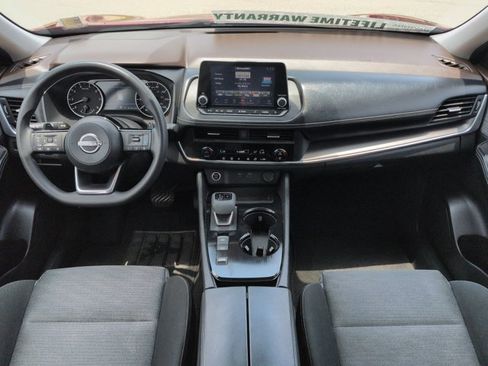 Used 2023 Nissan Rogue SV FWD image 16