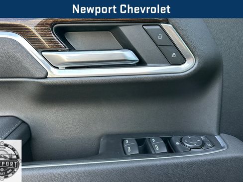 New 2026 GMC Sierra 1500 Elevation image 12