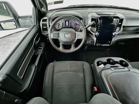 Used 2025 RAM 2500 Big Horn AWD/4WD image 9