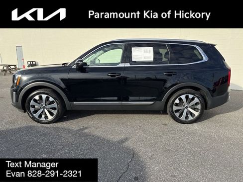 Used 2021 Kia Telluride EX w/ EX Premium Package image 4