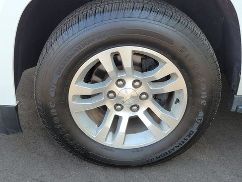Used 2019 Chevrolet Tahoe LS RWD image 6
