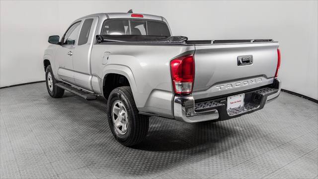 Used 2017 Toyota Tacoma SR5 RWD image 6