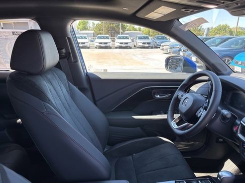 New 2025 Acura ADX A-Spec image 11