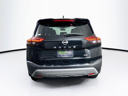 Used 2023 Nissan Rogue SV FWD image 7