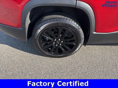 Certified 2023 GMC Acadia SLT w/ Elevation Edition AWD/4WD image 9