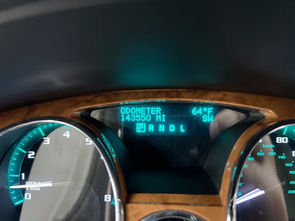 Used 2010 Buick Enclave CXL FWD image 13