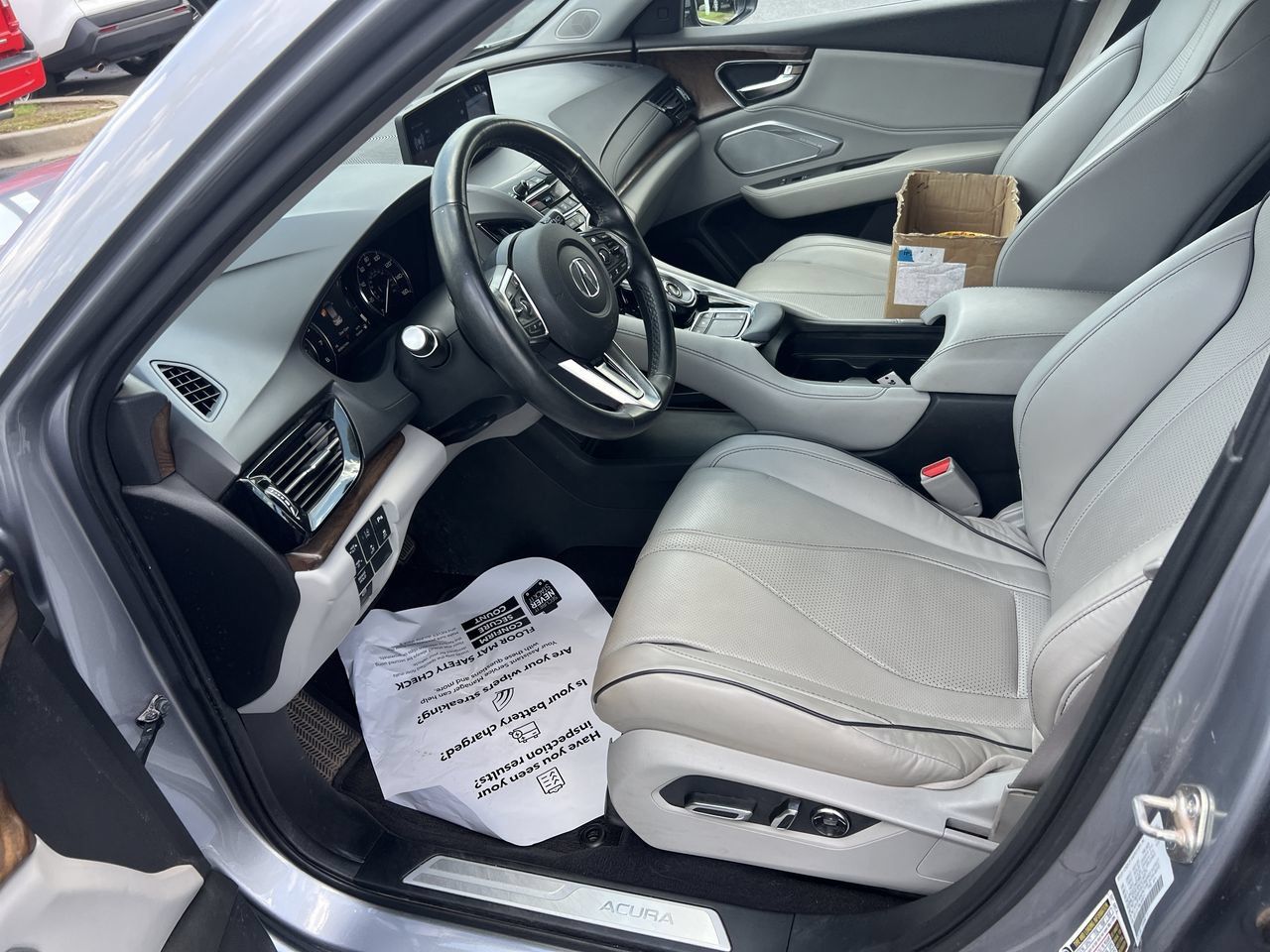 Used 2019 Acura RDX w/ Advance Package AWD/4WD image 16