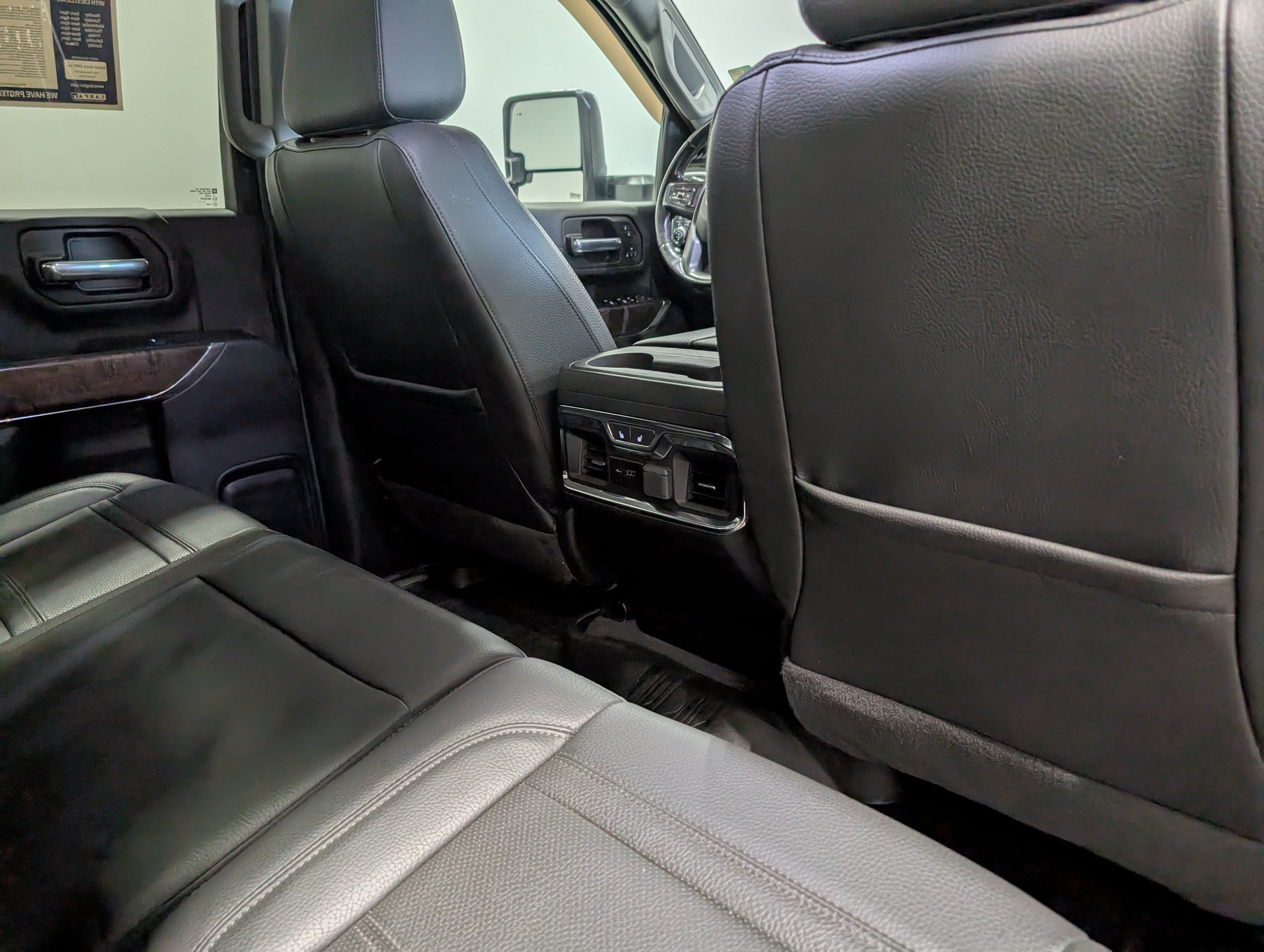 Used 2023 GMC Sierra 2500 Denali w/ Technology Package AWD/4WD image 19