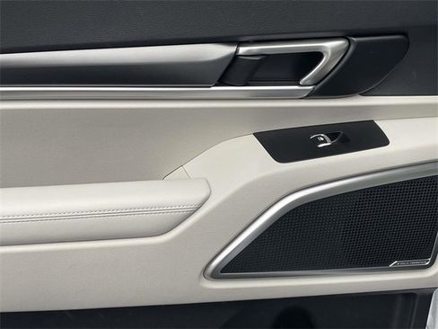 New 2025 Kia Telluride S image 27