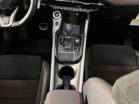 Certified 2025 Dodge Hornet R/T w/ R/T Plus Package image 18