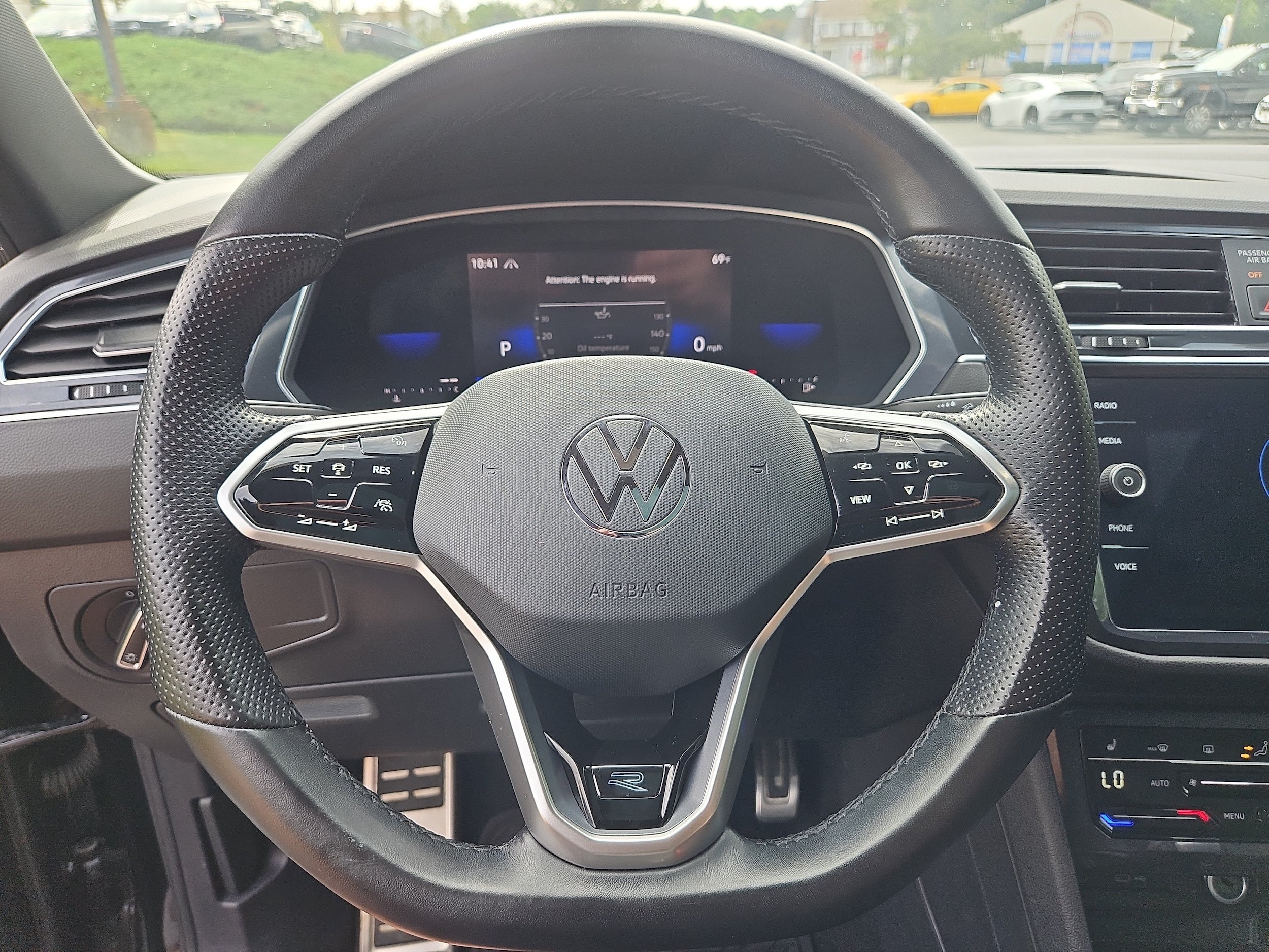 Used 2023 Volkswagen Tiguan SE R-Line AWD/4WD image 21