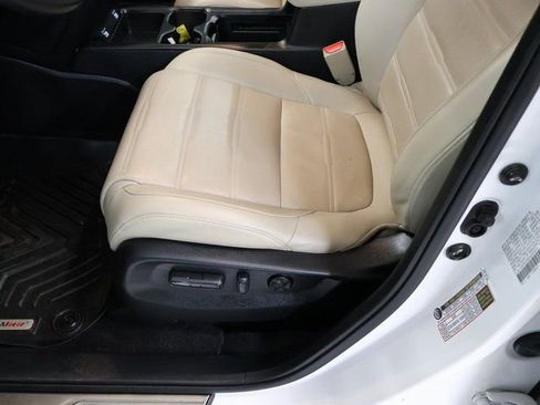 Used 2022 Honda CR-V EX-L image 40