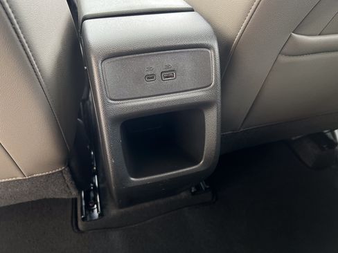 Used 2025 Chevrolet Trax ACTIV w/ Sunroof Package FWD image 23