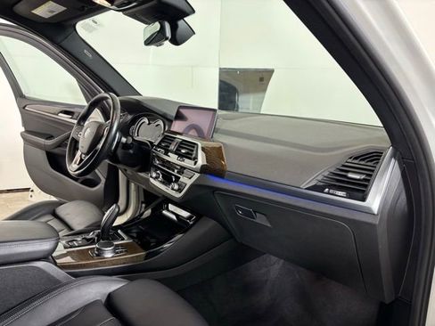 Used 2019 BMW X3 xDrive30i w/ Premium Package image 22