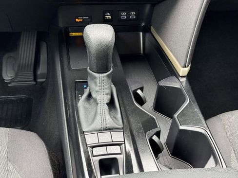 Used 2025 Toyota Camry LE FWD image 6