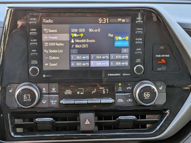 Used 2022 Toyota Highlander Bronze Edition FWD image 19