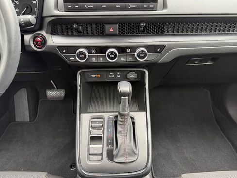 Used 2023 Honda CR-V Sport image 11