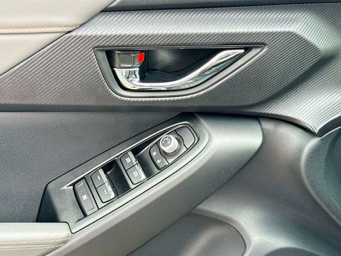 New 2026 Subaru Crosstrek 2.5i Limited w/ Crosstrek Mirror Package image 21