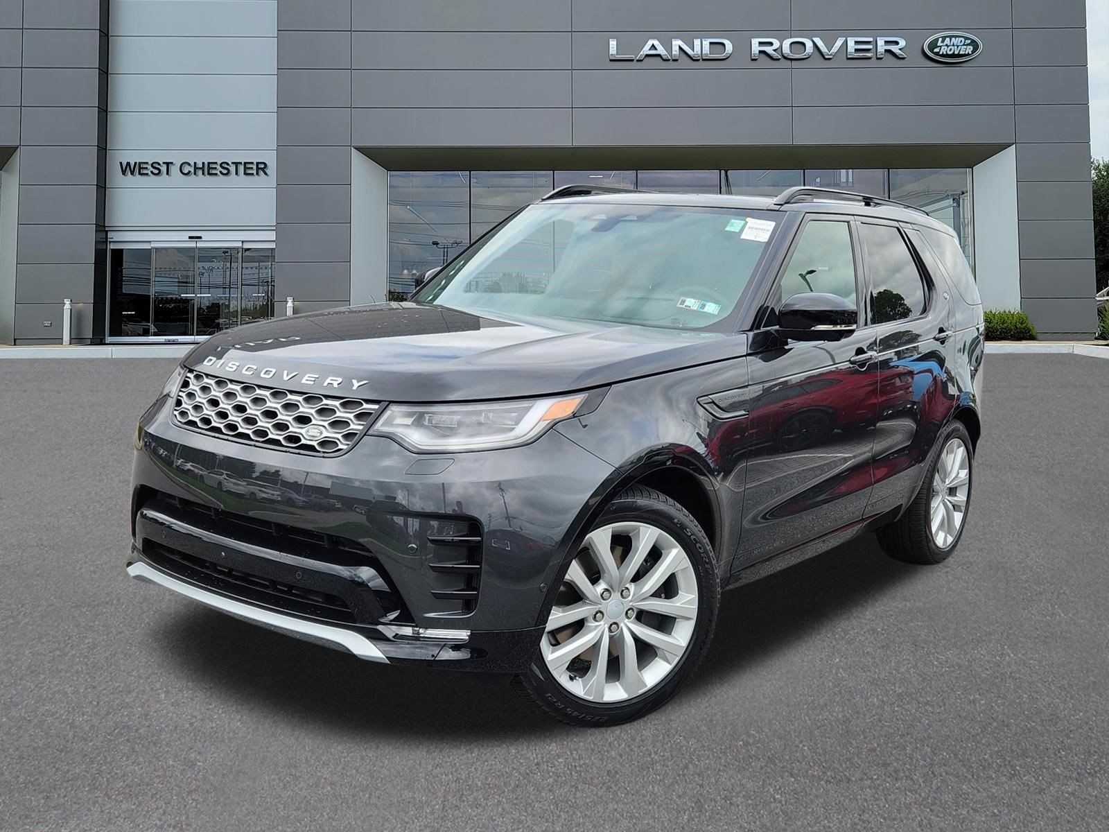 New 2026 Land Rover Discovery Limited Edition AWD/4WD image 1