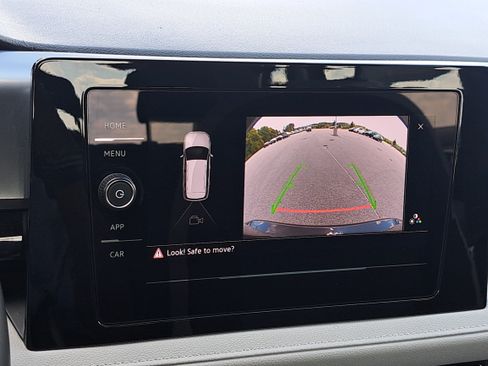 Certified 2025 Volkswagen Taos S FWD image 24