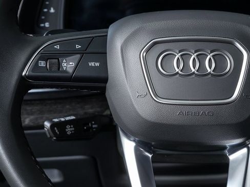 Used 2023 Audi Q7 2.0T Premium Plus image 11