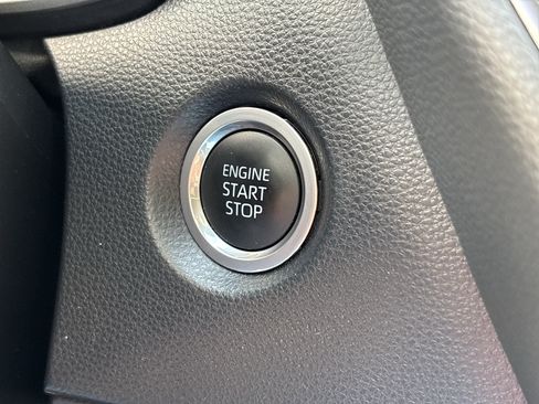 Used 2021 Toyota Corolla XSE FWD image 29