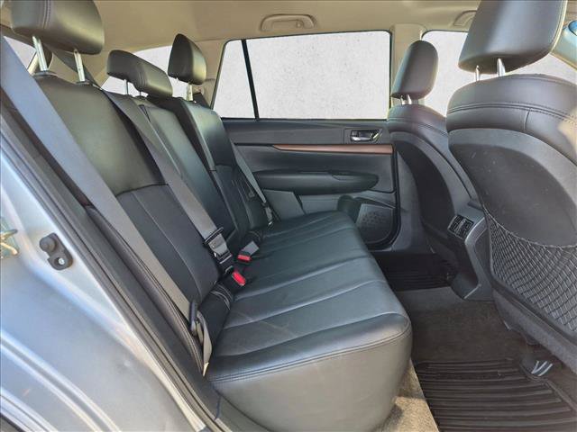 Used 2014 Subaru Outback 3.6R Limited AWD/4WD image 21