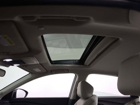 Used 2023 Honda Accord EX image 19