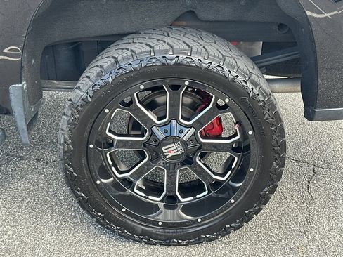 Used 2020 Chevrolet Silverado 1500 RST AWD/4WD image 19