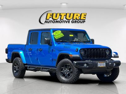 Used 2025 Jeep Gladiator Sport