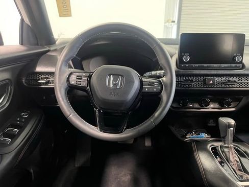 Used 2024 Honda HR-V Sport image 21