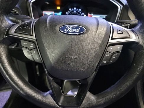 Used 2019 Ford Fusion S image 14