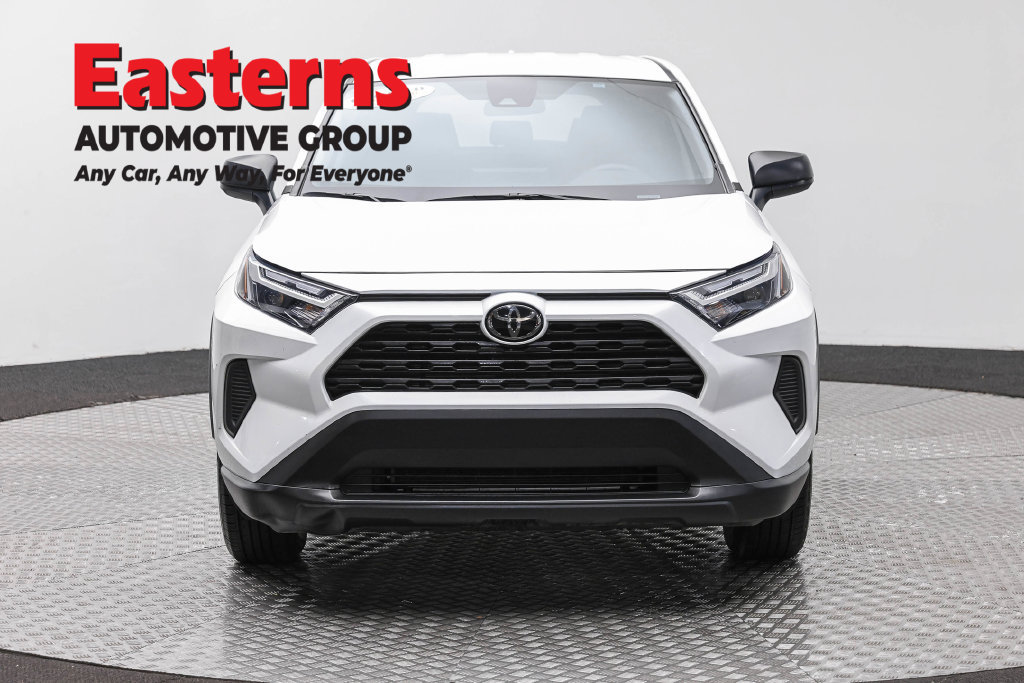 Used 2025 Toyota RAV4 LE FWD image 3