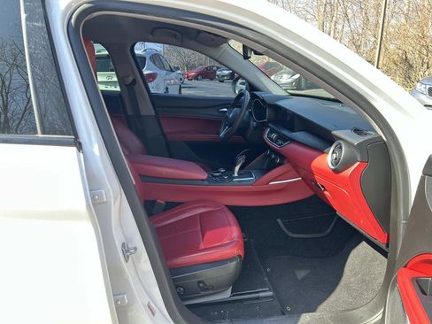 Used 2019 Alfa Romeo Stelvio RWD RWD w/ Nero Edizione image 19