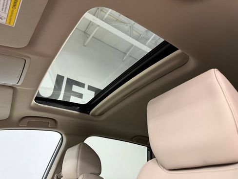 Used 2019 Honda CR-V EX-L image 14