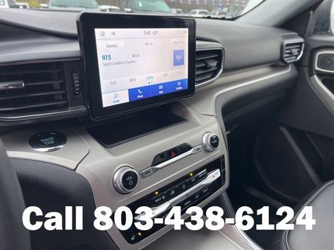 Used 2022 Ford Explorer XLT w/ Equipment Group 202A image 23