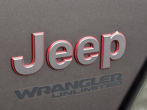 Used 2019 Jeep Wrangler Unlimited Rubicon AWD/4WD image 30