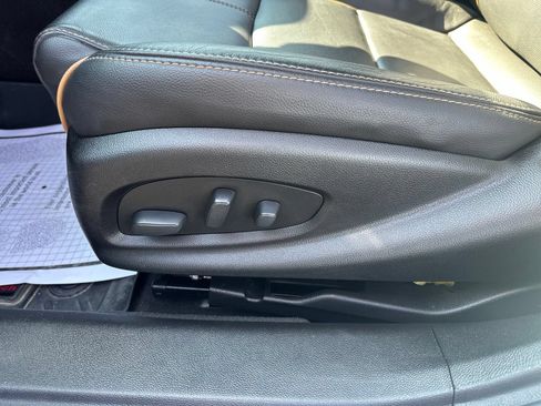 Used 2020 Chevrolet Impala Premier FWD image 16
