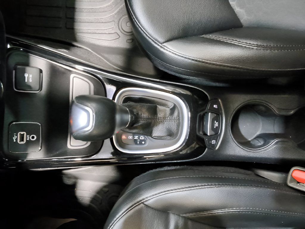 Used 2020 Jeep Compass Latitude FWD image 20