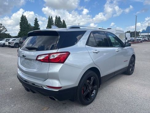 Used 2020 Chevrolet Equinox Premier w/ Premier Redline Edition FWD image 5