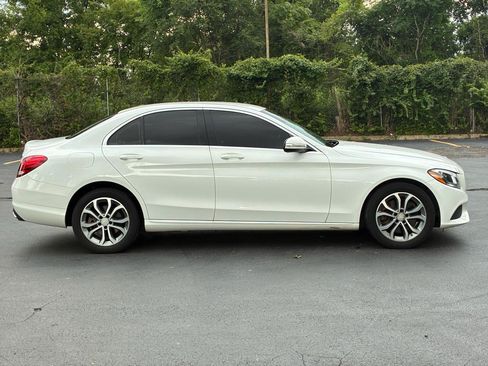 Used 2015 Mercedes-Benz C 300 4MATIC Sedan image 5