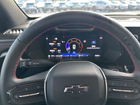 New 2025 Chevrolet Colorado Z71 AWD/4WD image 15