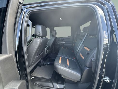 Used 2022 GMC Sierra 1500 AT4 AWD/4WD image 23