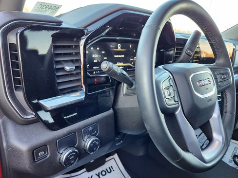 New 2025 GMC Sierra 1500 SLE image 16