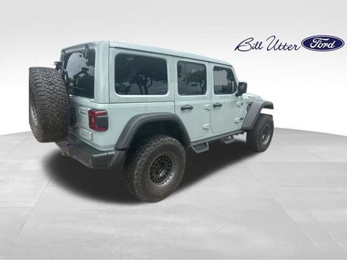 Used 2024 Jeep Wrangler Unlimited Rubicon w/ Technology Group AWD/4WD image 4