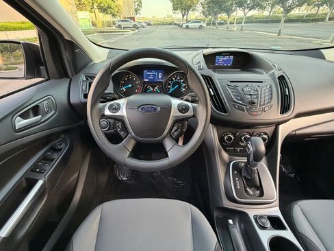 Used 2014 Ford Escape SE AWD/4WD image 16