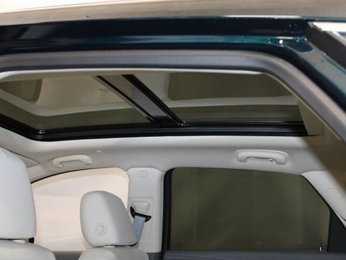 New 2025 Cadillac XT5 Premium Luxury image 8